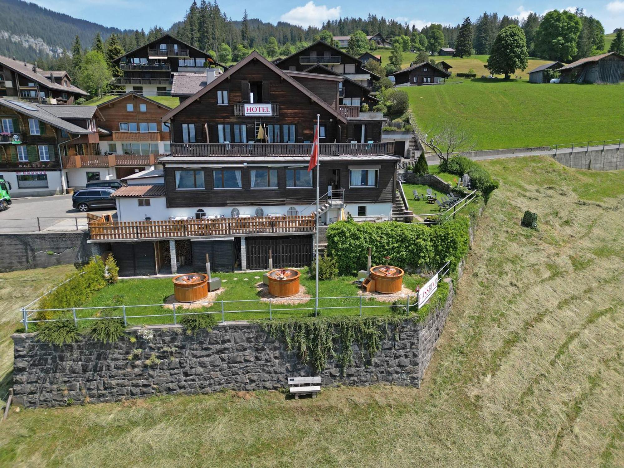Hotel Fassbind Beausite Beatenberg Exterior photo